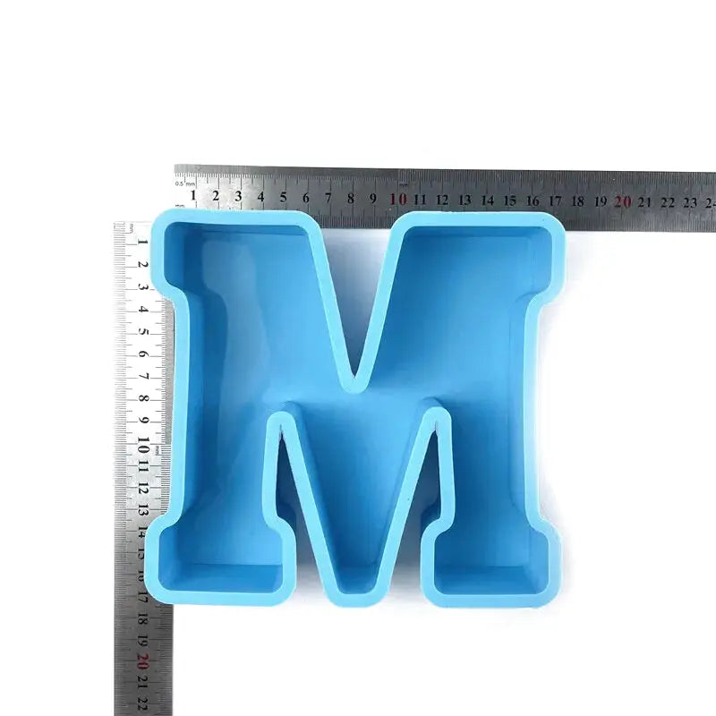 Moule en Silicone Lettre Géante M