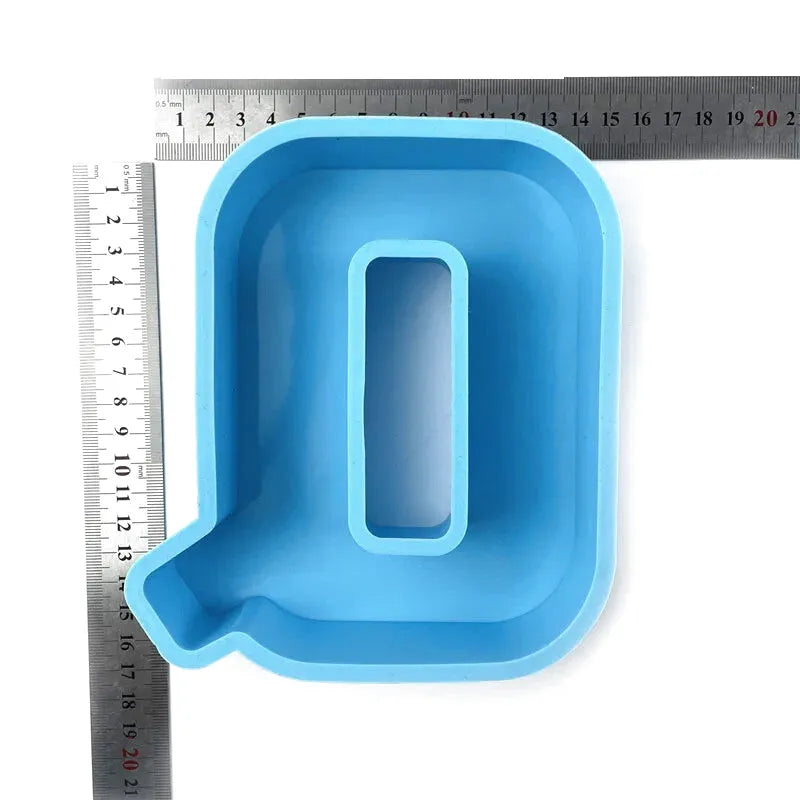 Moule en Silicone Lettre Géante Q